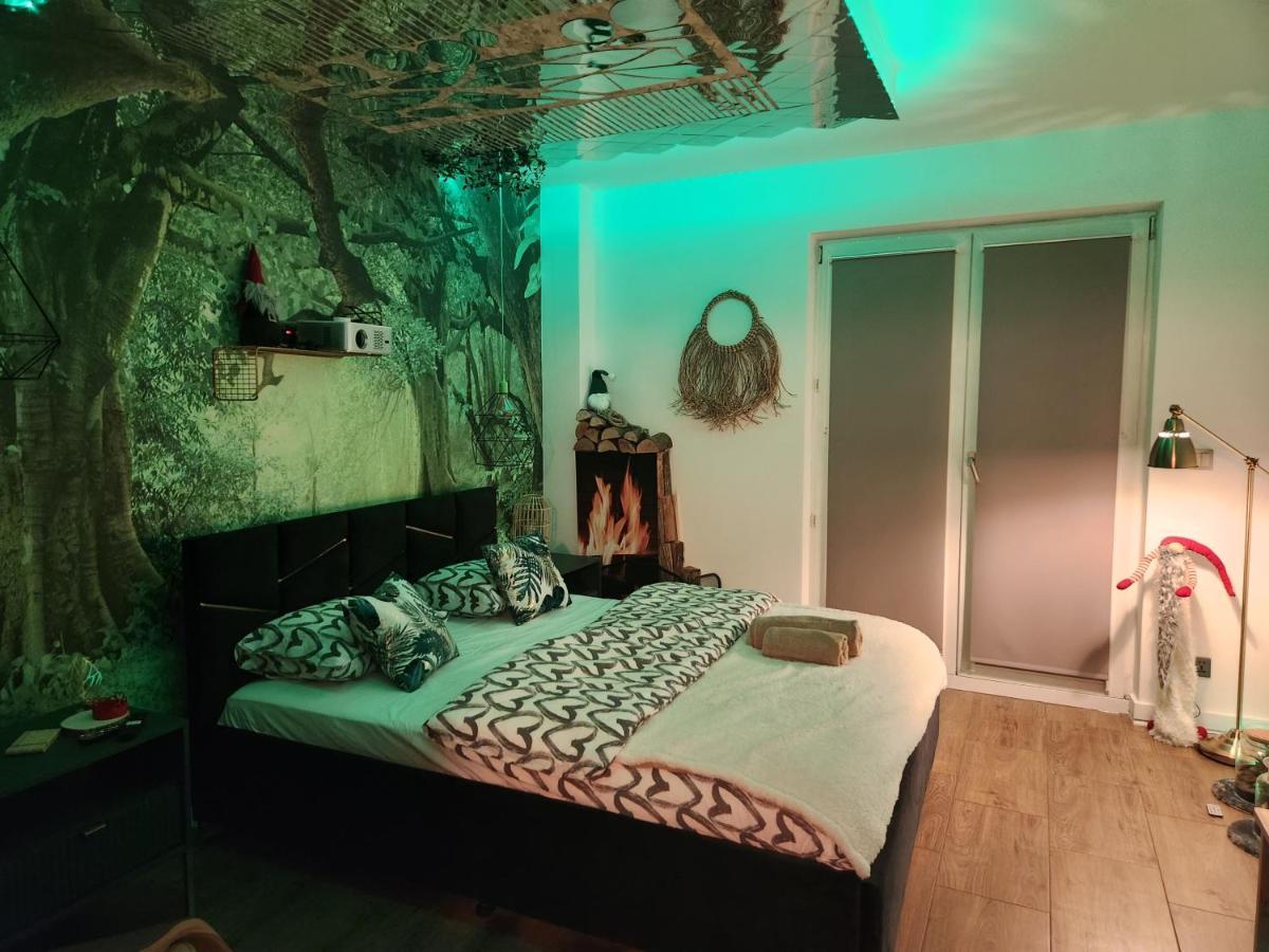 Warszawa Wola Wyjatkowe Studio Z Jacuzzi, Sauna I Fotelem Do Masazu - Exceptional Studio In Warsaw With Jacuzzi, Sauna And Massage Chair Eksteriør bilde
